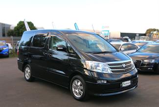 2004 Toyota Alphard - Thumbnail