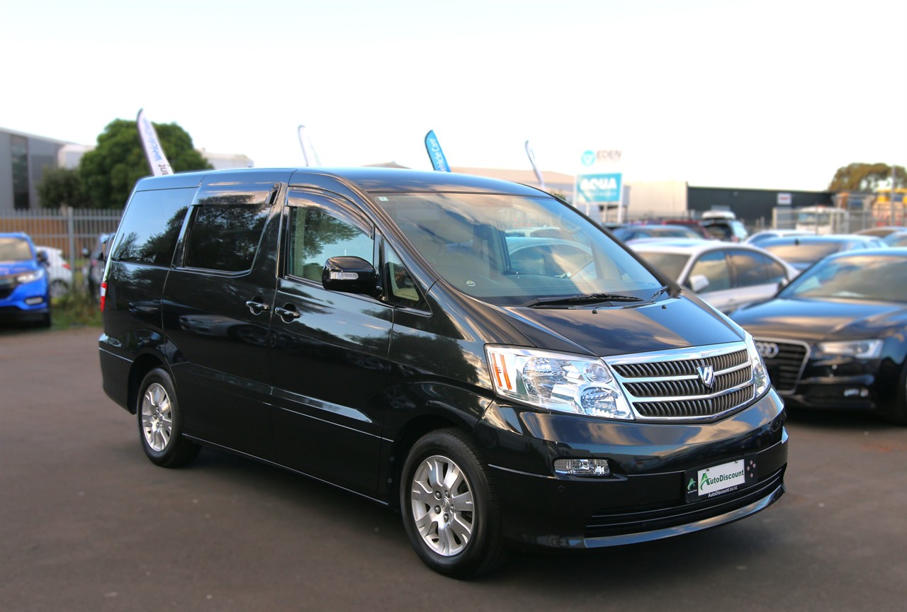 2004 Toyota Alphard