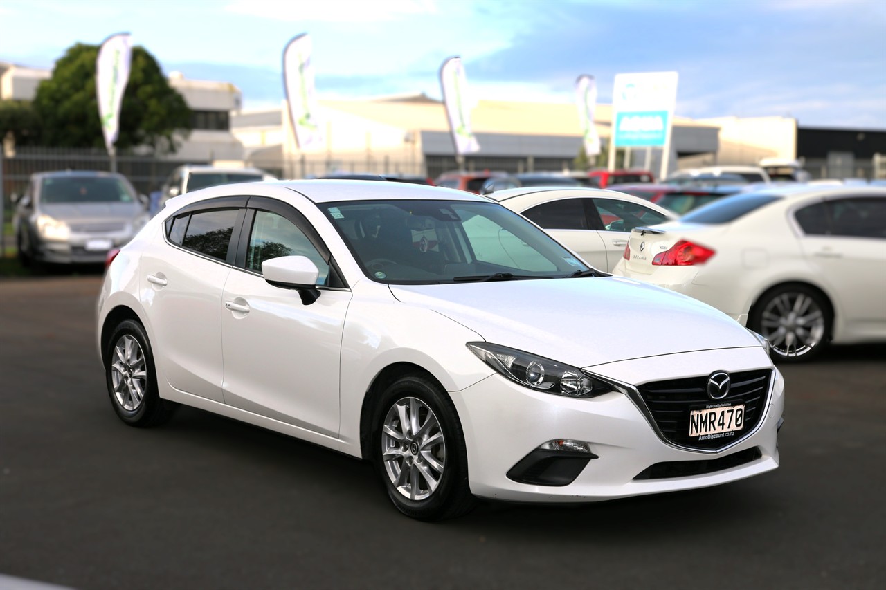 2016 Mazda Axela