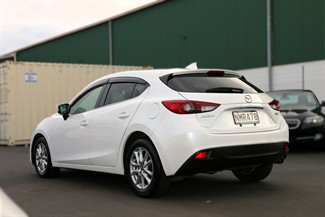2016 Mazda Axela - Thumbnail