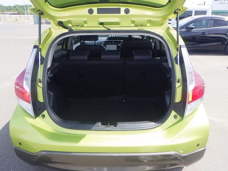 2015 Toyota Aqua