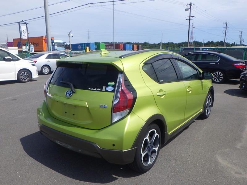 2015 Toyota Aqua