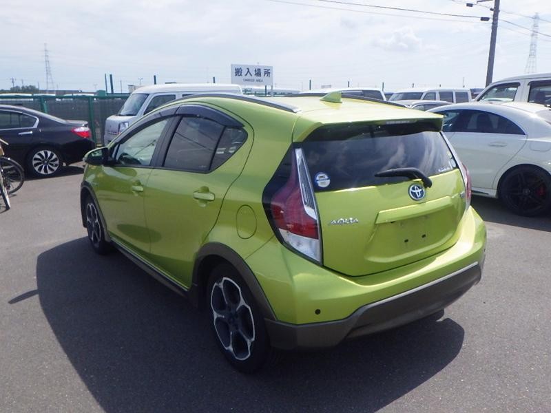 2015 Toyota Aqua
