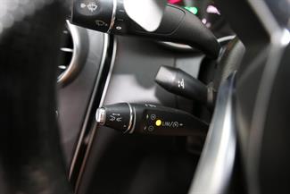 2014 Mercedes-Benz C 200 - Thumbnail