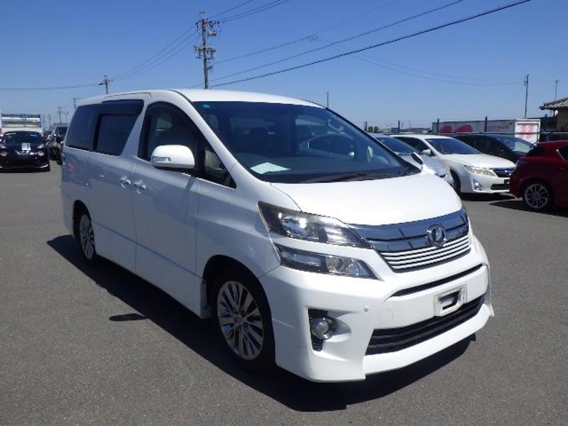 2013 Toyota Vellfire