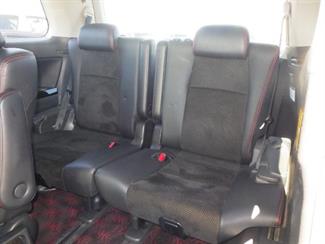 2013 Toyota Vellfire - Thumbnail