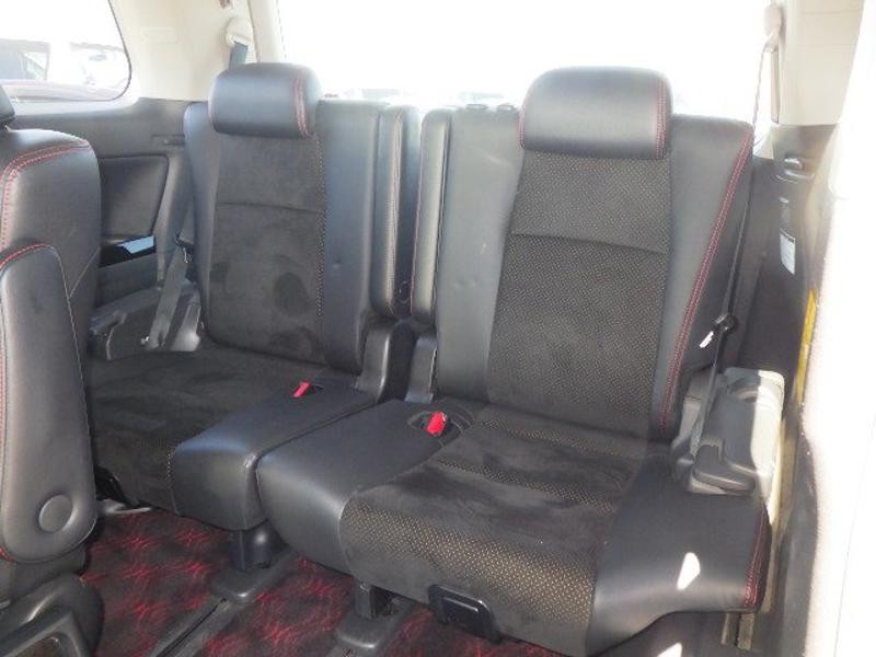 2013 Toyota Vellfire