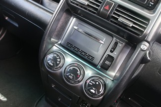 2004 Honda CR-V - Thumbnail