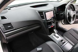 2014 Subaru Legacy - Thumbnail
