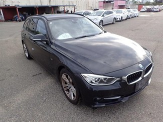 2013 BMW 320i - Thumbnail
