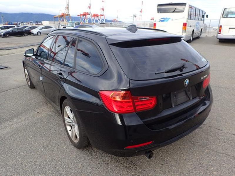 2013 BMW 320i