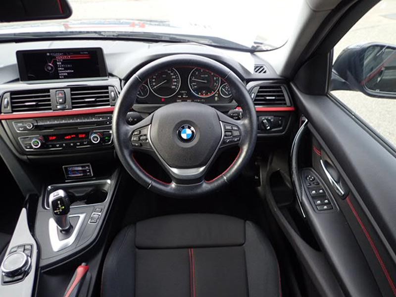 2013 BMW 320i