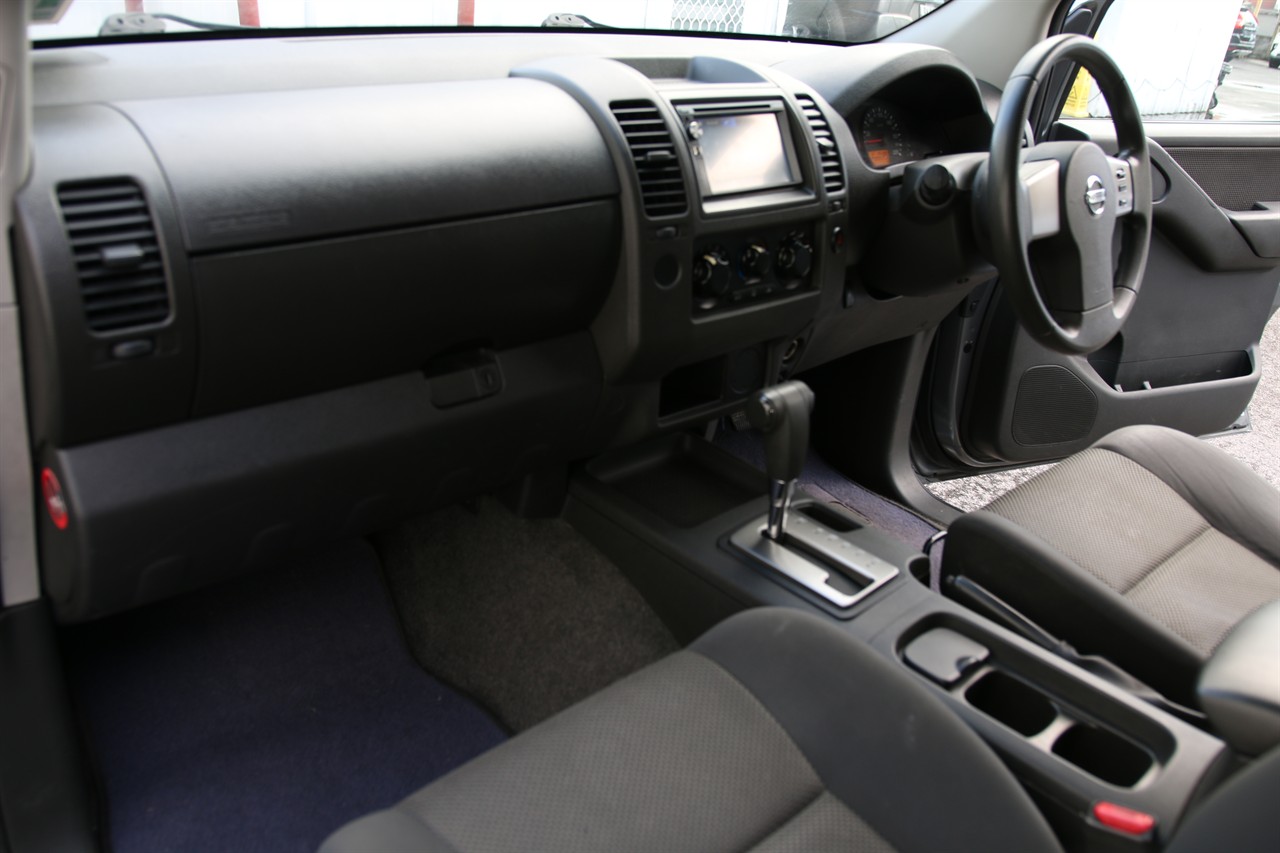 2012 Nissan Navara