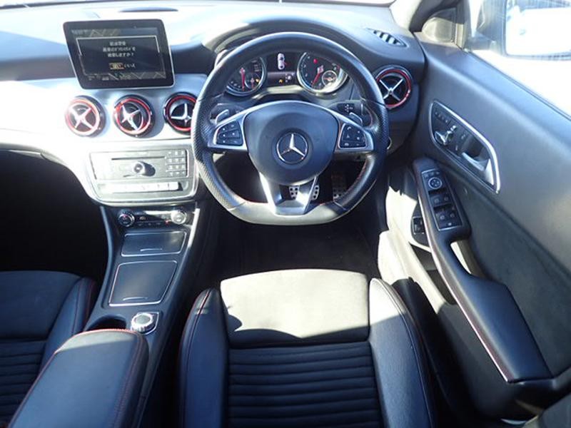 2017 Mercedes-Benz CLA250