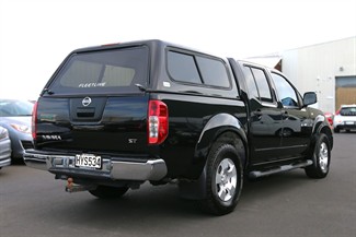 2015 Nissan Navara - Thumbnail