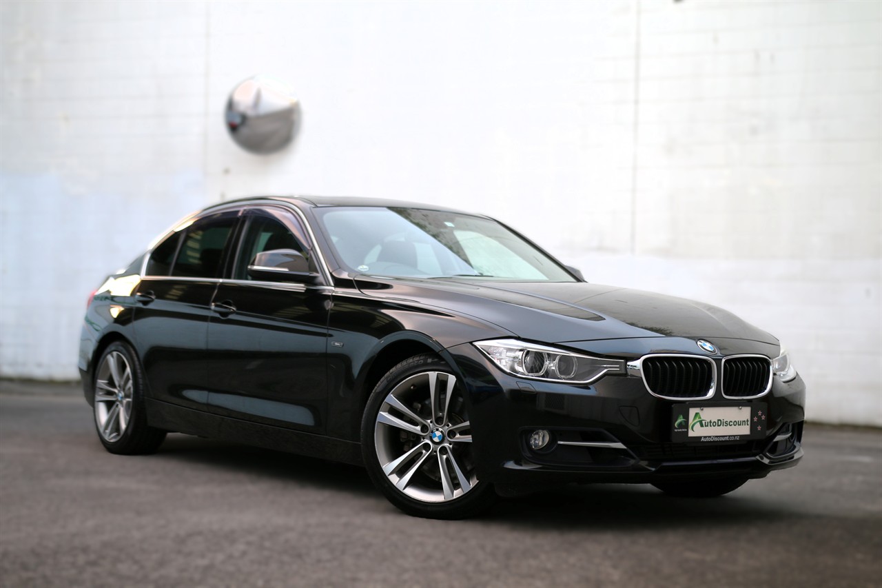 2012 BMW 328i