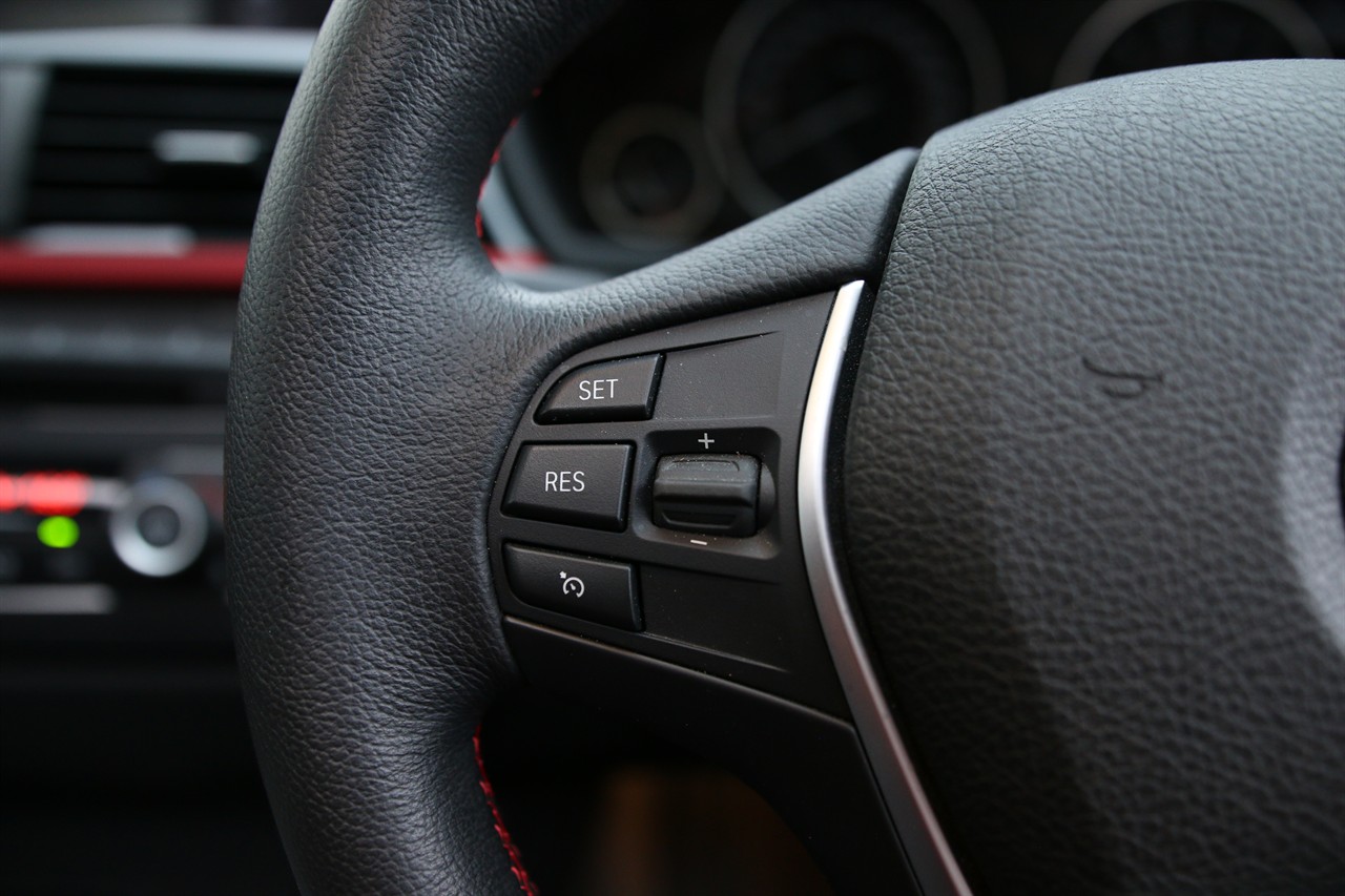 2012 BMW 328i