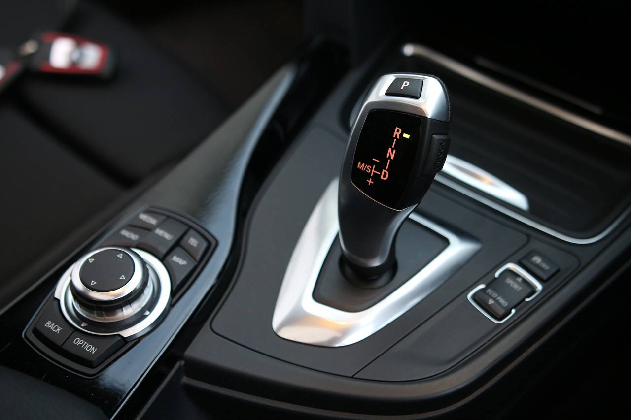 2012 BMW 328i