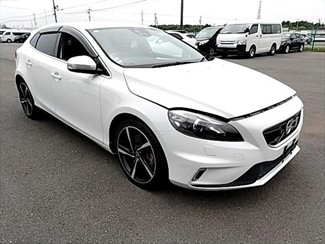 2013 Volvo V40 - Thumbnail