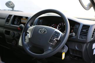 2023 Toyota HIACE - Thumbnail