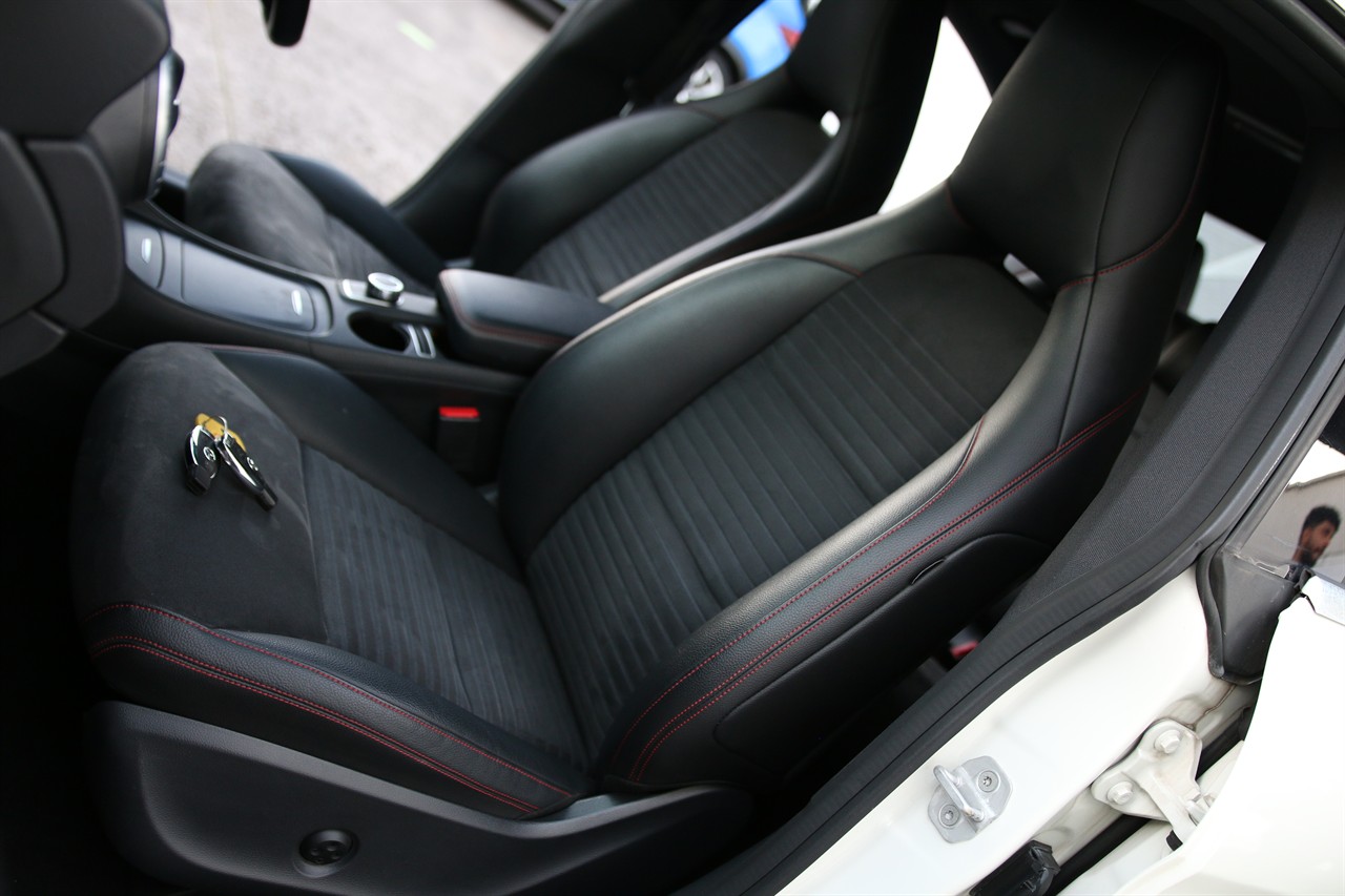 2015 Mercedes-Benz CLA250