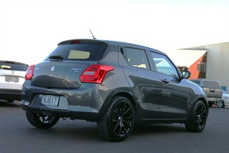 2021 Suzuki Swift - Thumbnail