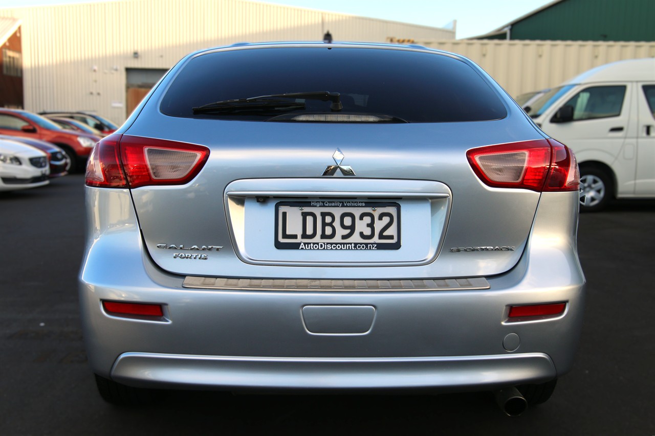 2010 Mitsubishi Galant