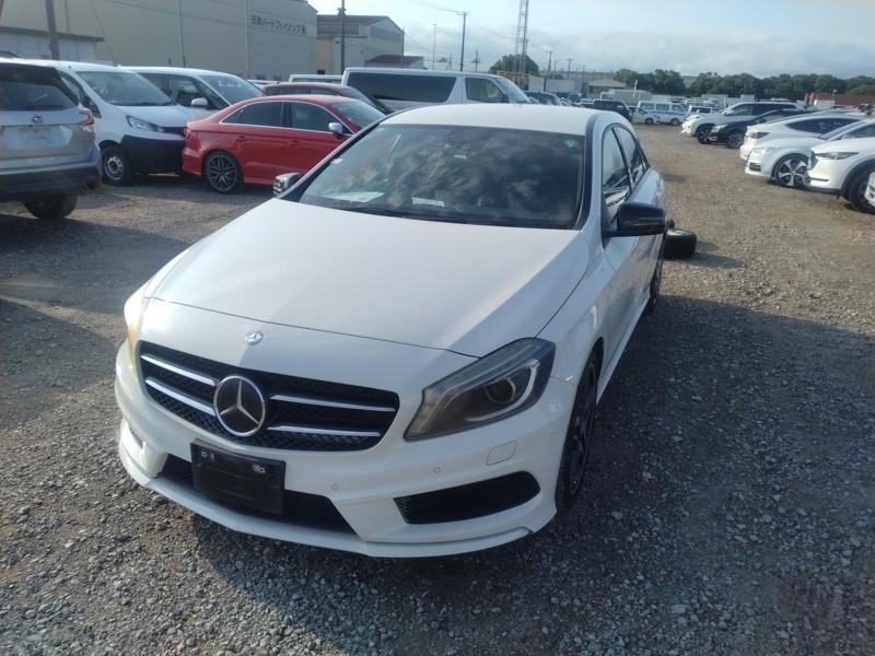 2013 Mercedes-Benz A 180