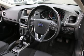2013 Volvo V40 - Thumbnail