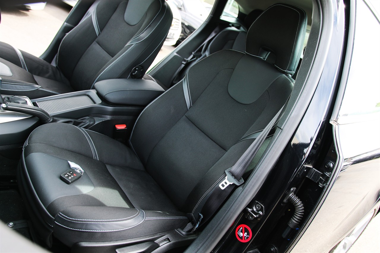 2013 Volvo V40