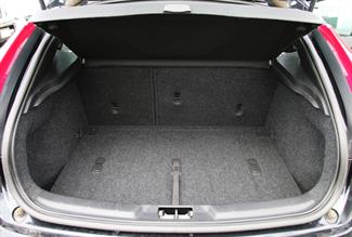 2013 Volvo V40 - Thumbnail