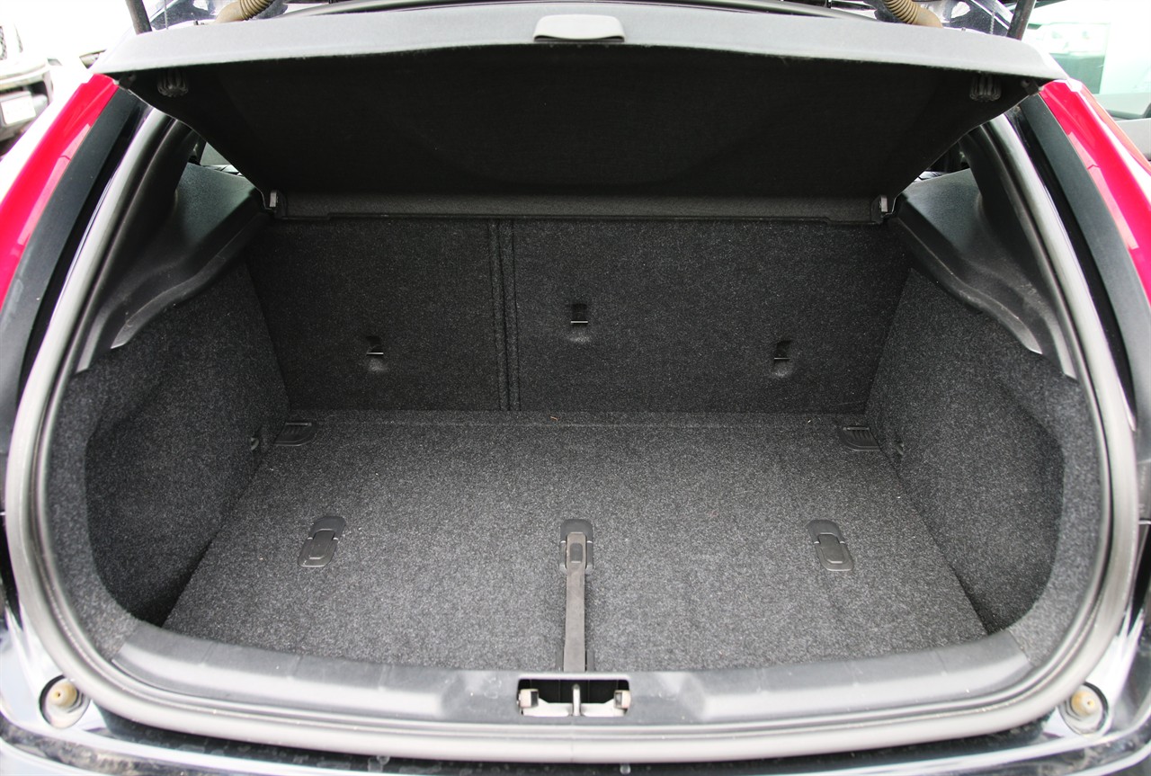 2013 Volvo V40