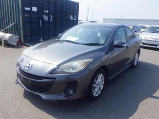 2012 Mazda Axela - Thumbnail