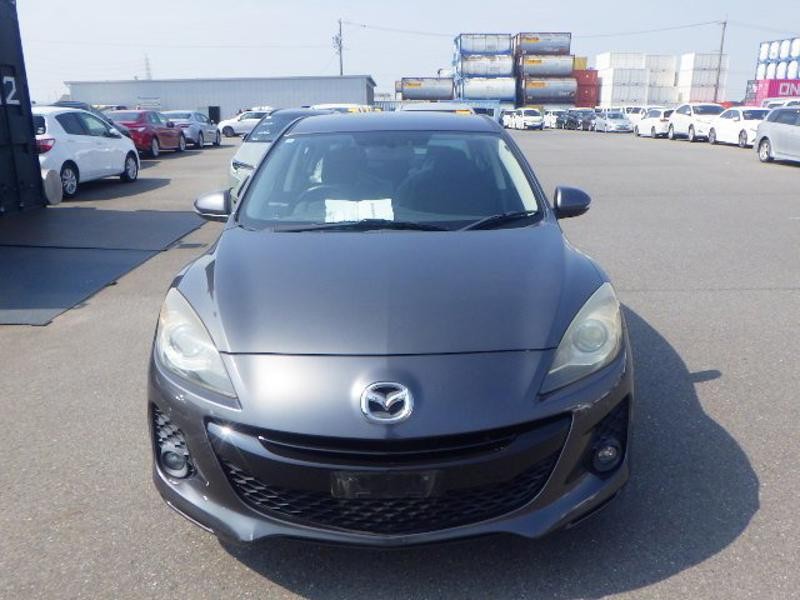 2012 Mazda Axela
