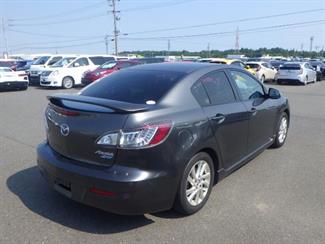 2012 Mazda Axela - Thumbnail