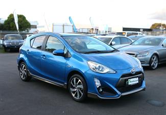 2015 Toyota Aqua - Thumbnail