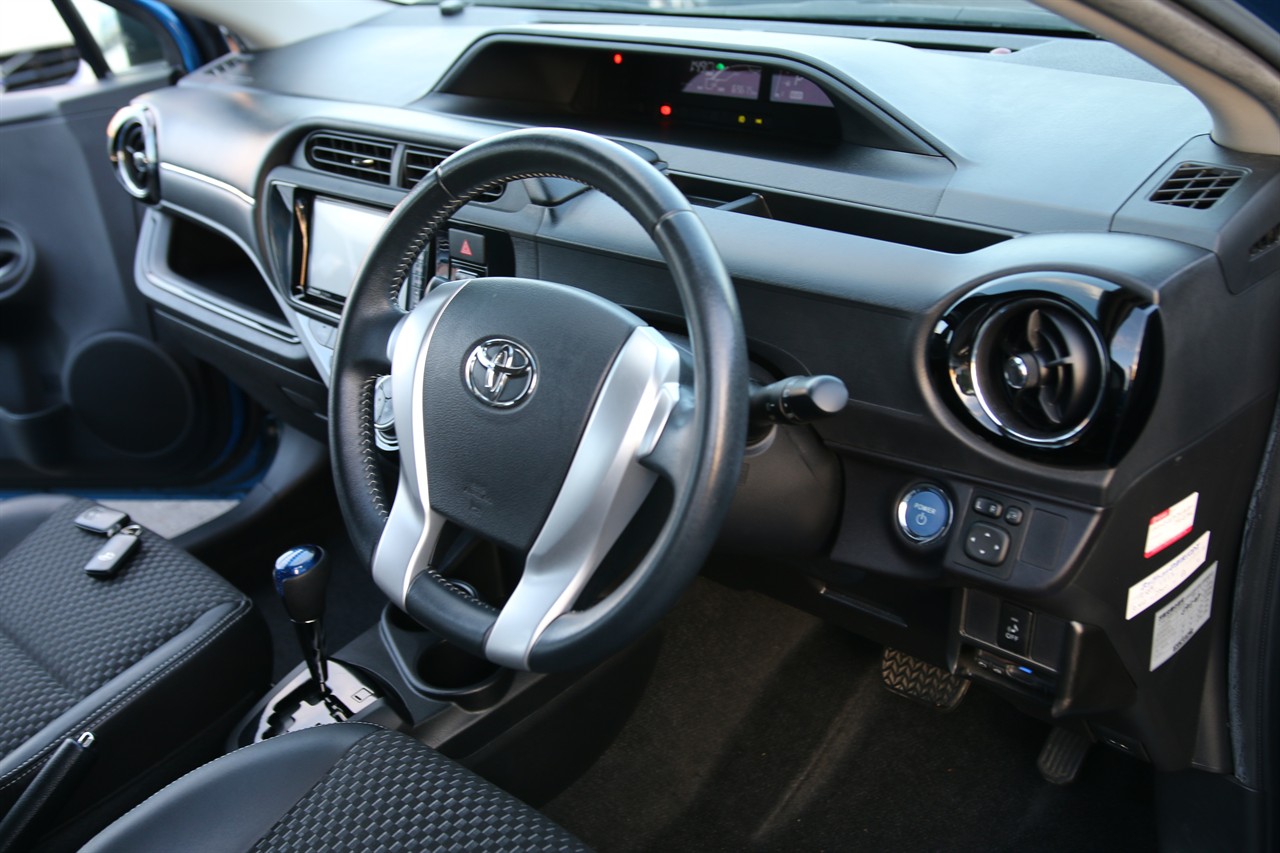 2015 Toyota Aqua