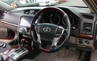 2010 Toyota Mark-X - Thumbnail