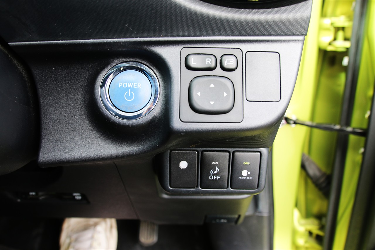 2015 Toyota Aqua