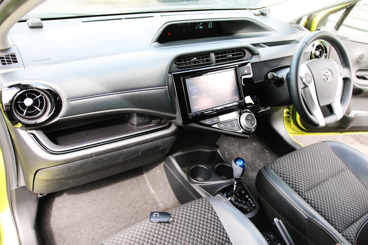 2015 Toyota Aqua