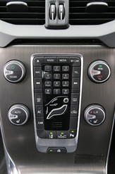 2015 Volvo V40 - Thumbnail