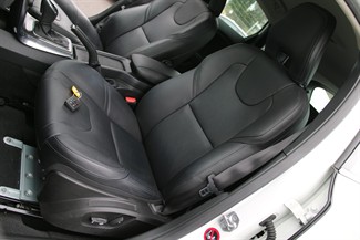 2015 Volvo V40 - Thumbnail