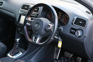 2011 Volkswagen Polo - Thumbnail