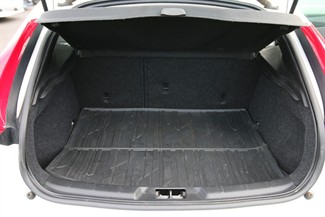 2013 Volvo V40 - Thumbnail