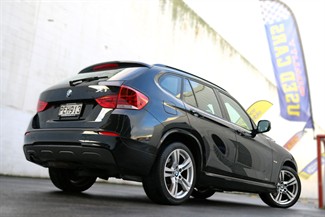 2011 BMW X1 - Thumbnail