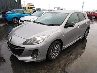 2013 Mazda Axela - Thumbnail