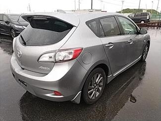 2013 Mazda Axela - Thumbnail