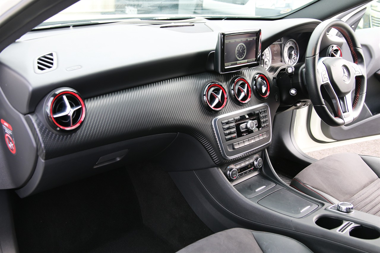 2013 Mercedes-Benz A250