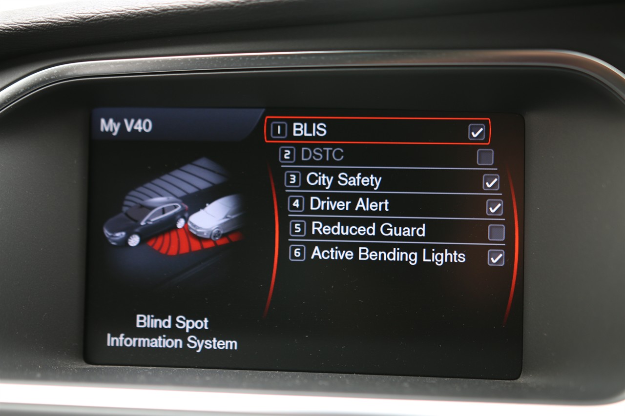 2013 Volvo V40