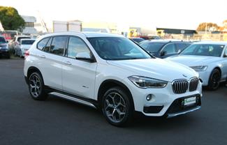 2015 BMW X1 - Thumbnail